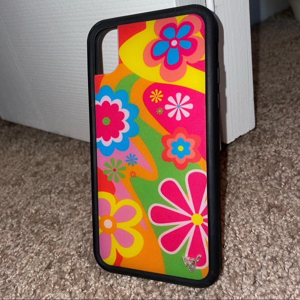 iPhone XR phone case wildflower brand